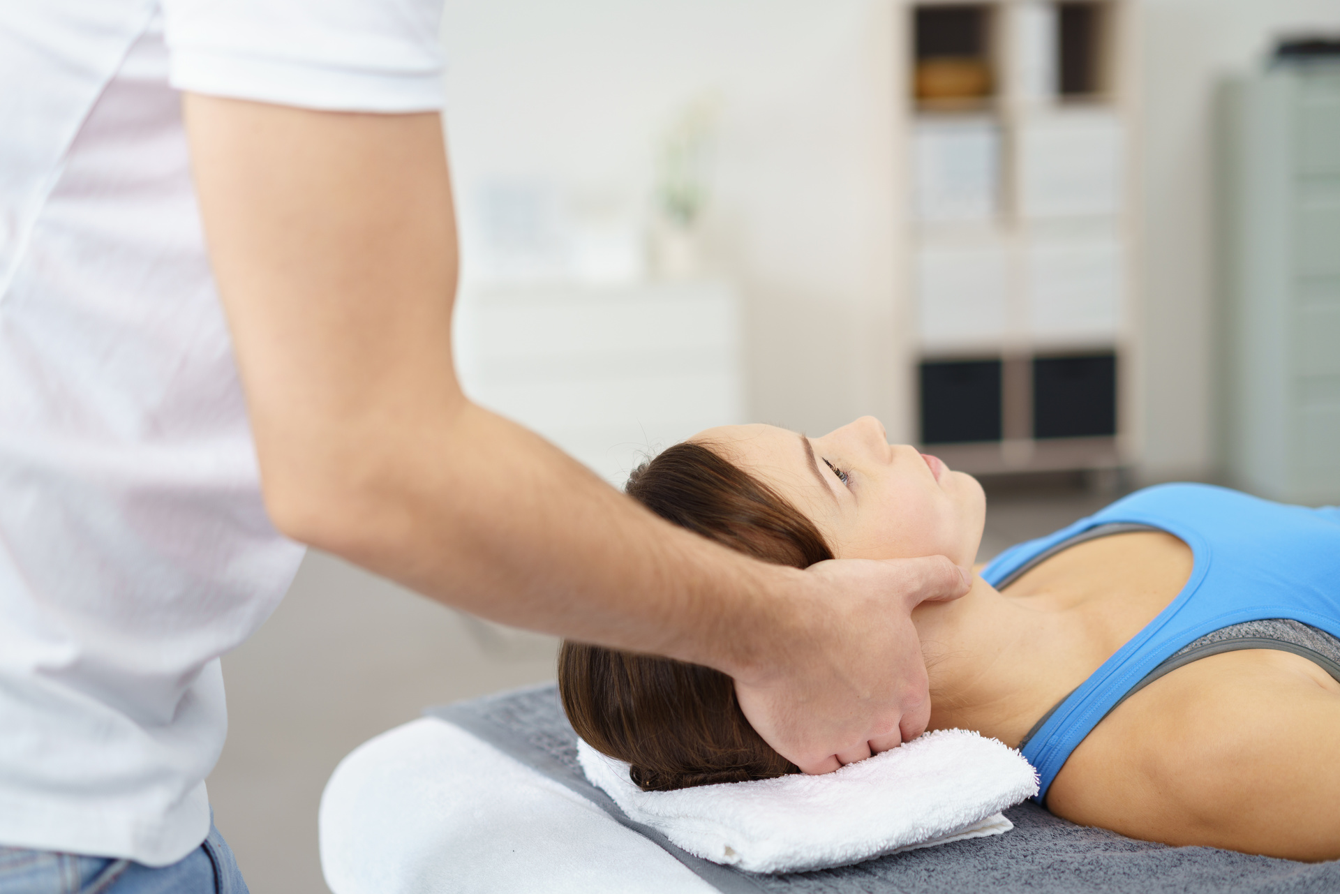 woman having physiotherapy for dizziness and vertigo
